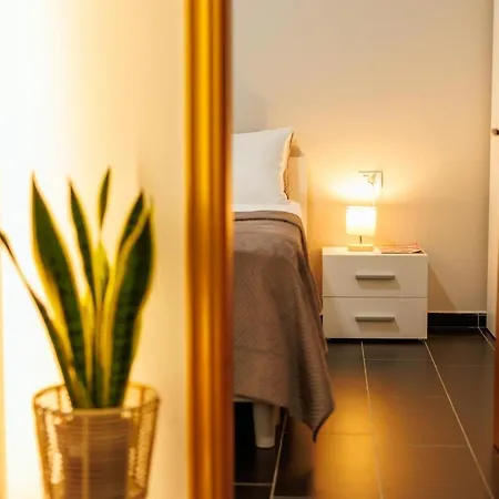 Apartment Summer Vibes