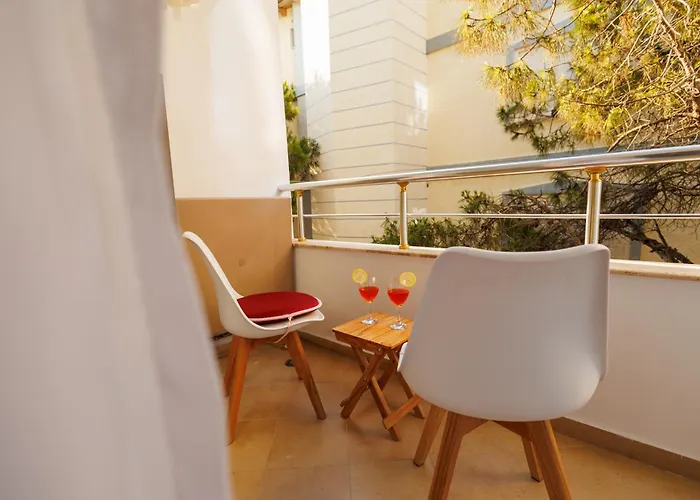 Summer Vibes Apartment Golem (Tirana)